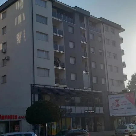 Apartment Apolon *